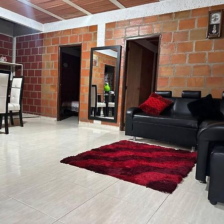 Appartamento Apartamento En Santa Elena El Cerrito Esterno foto